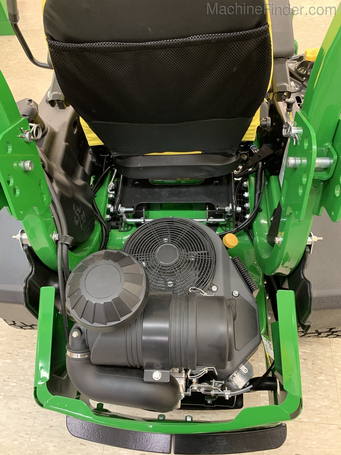 2020 John Deere Z930R Image 5