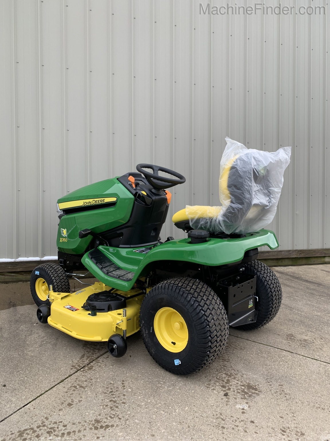 2020 John Deere X350 48A Image 3