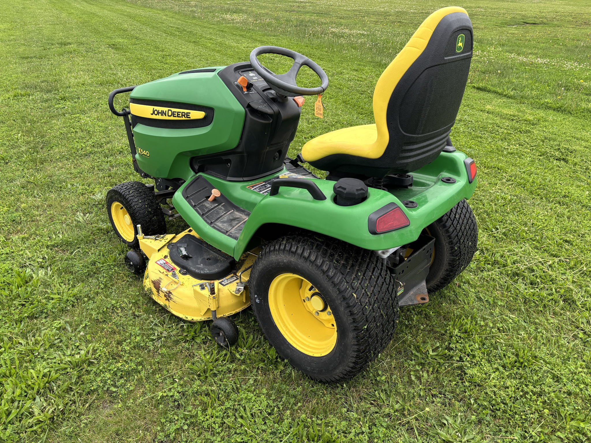 2012 John Deere X540 Image 2