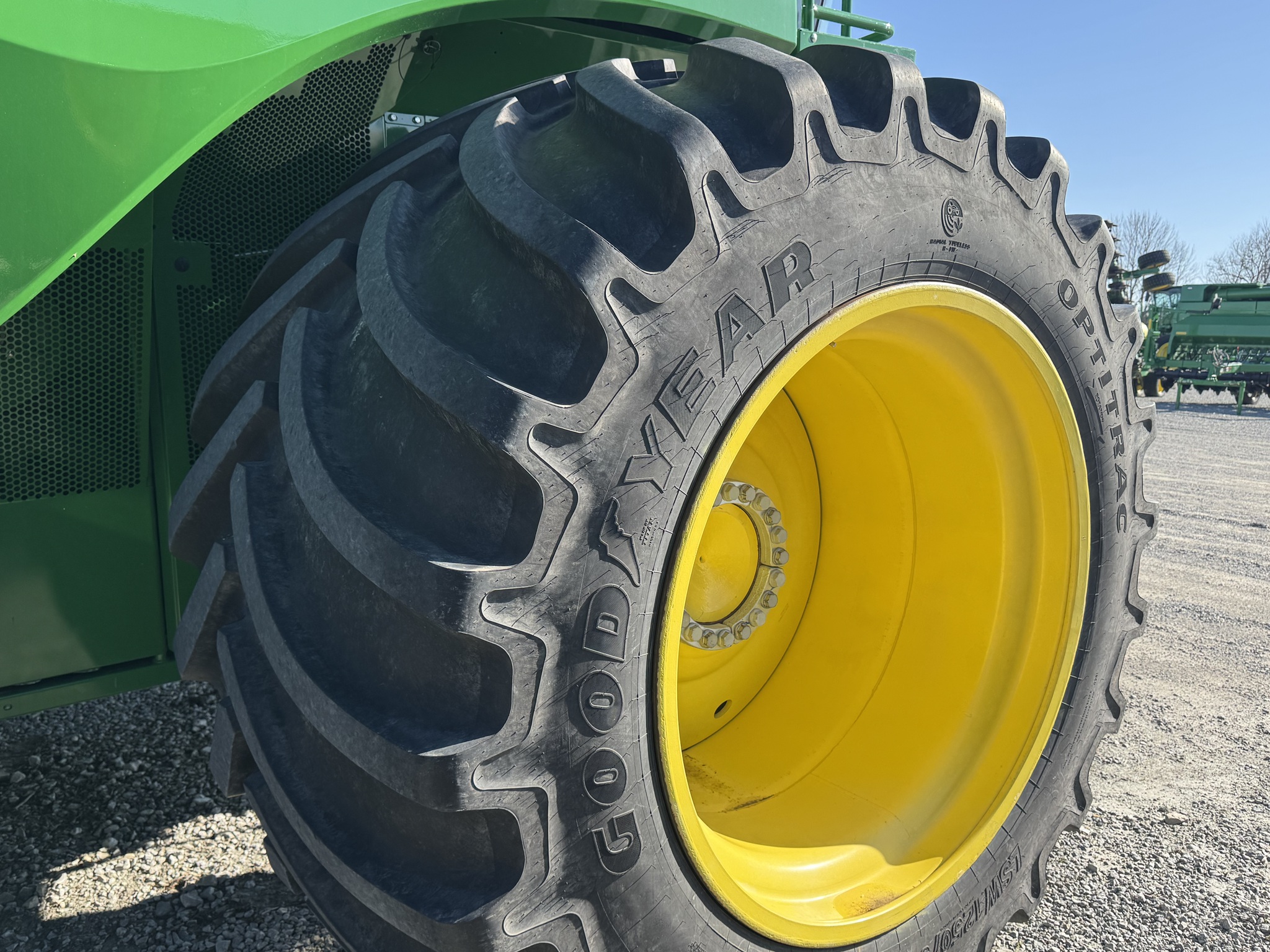 2023 John Deere S780 Image 7