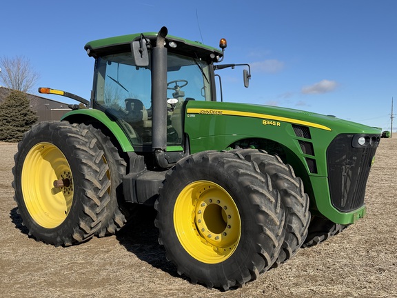  John Deere 8345R