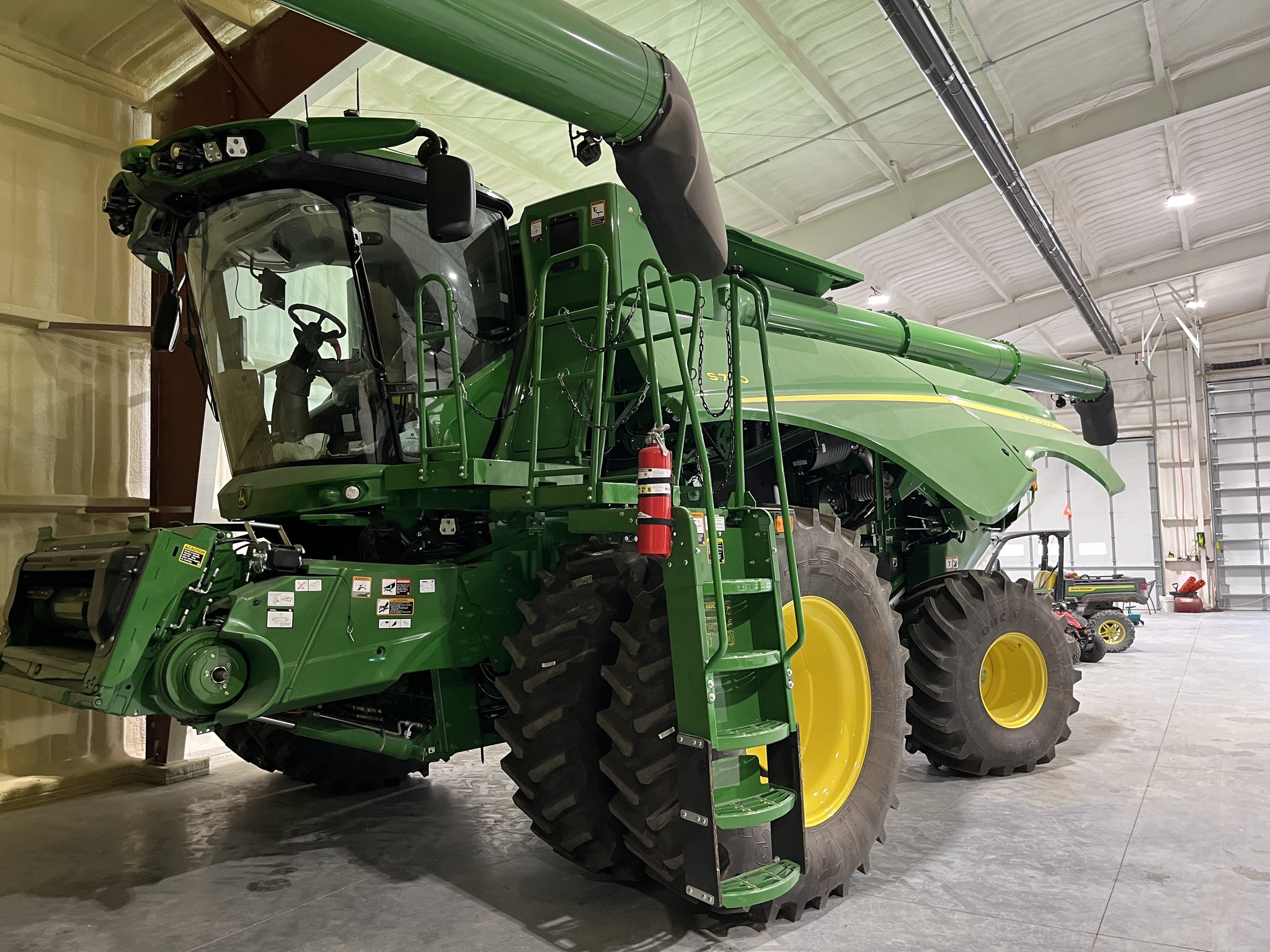  2024 John Deere S770 at Heritage Tractor in Seneca, KS