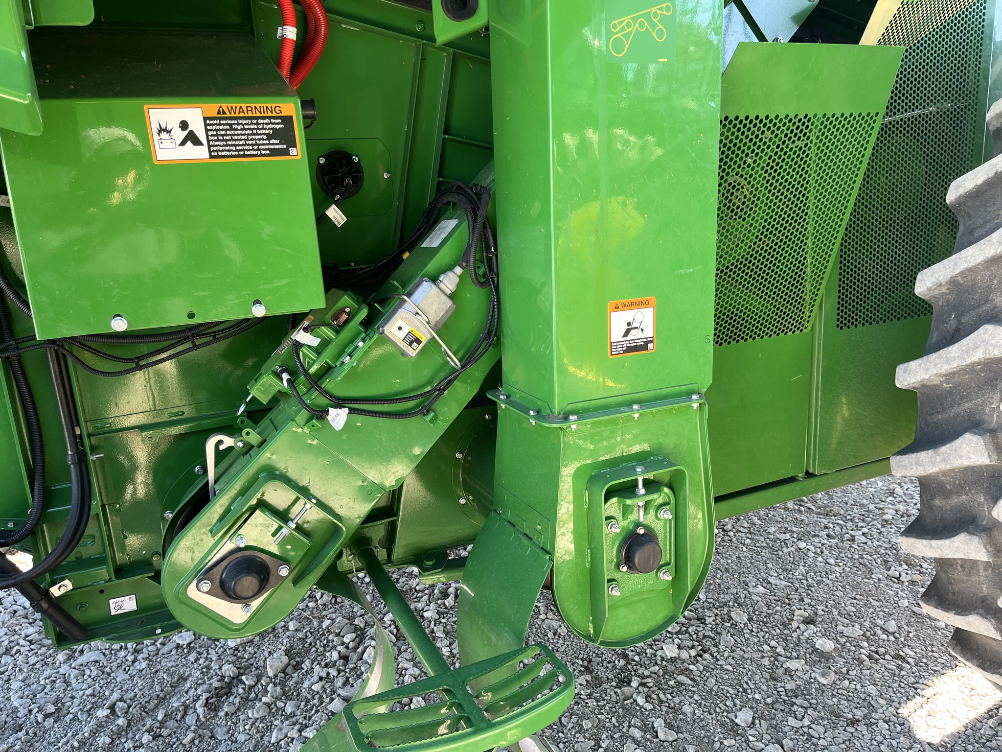  2024 John Deere S770 at Heritage Tractor in Seneca, KS