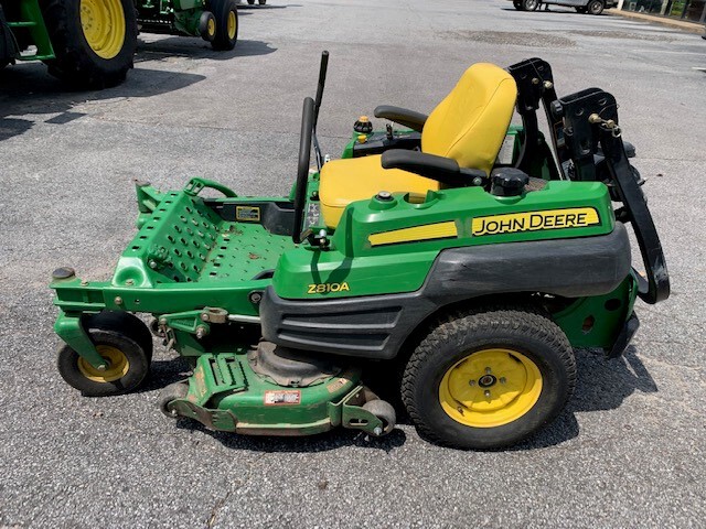 2008 John Deere Z810A Image 2
