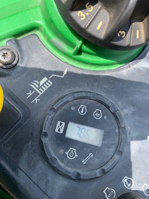 2008 John Deere Z810A Image 6