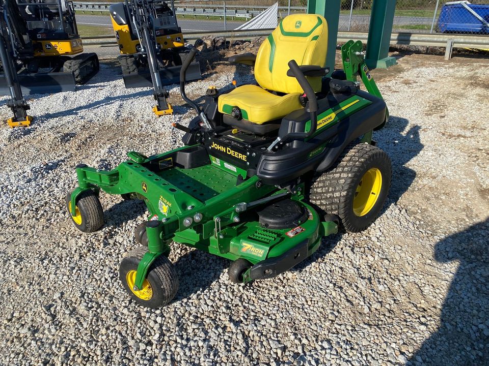 2023 John Deere Z920M Image 5