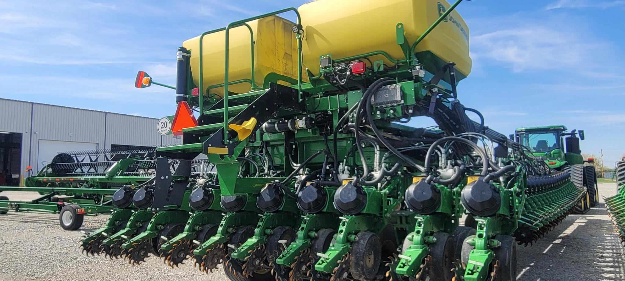 2022 John Deere DB90 Image 2