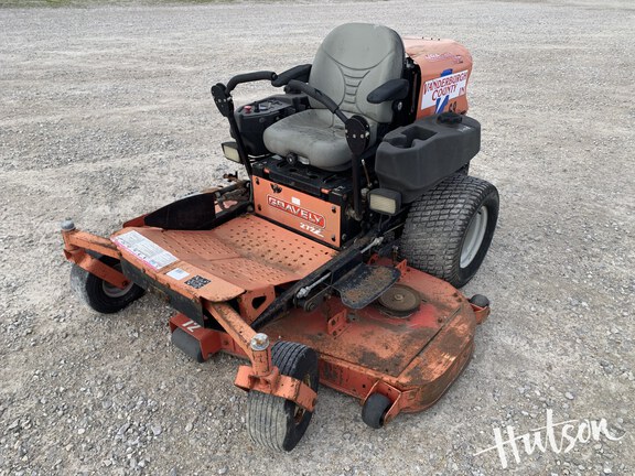 Photo of 2002 Gravely 272Z-31