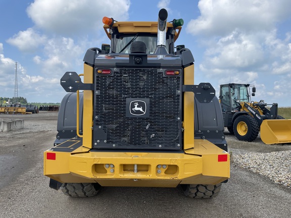 2023 John Deere 644 P