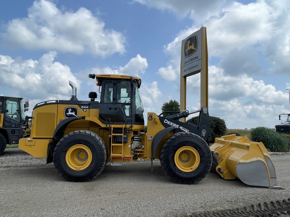 2023 John Deere 644 P