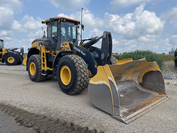 2023 John Deere 644 P