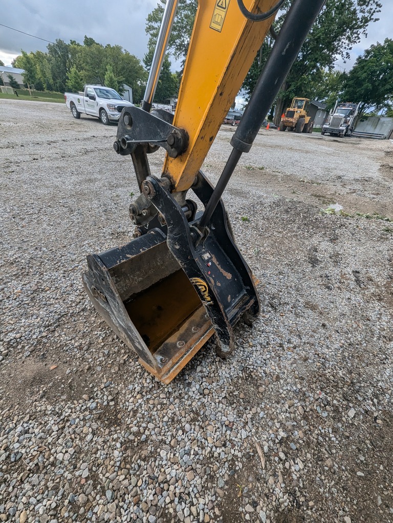 2022 JCB 85Z-2 Compact Excavators