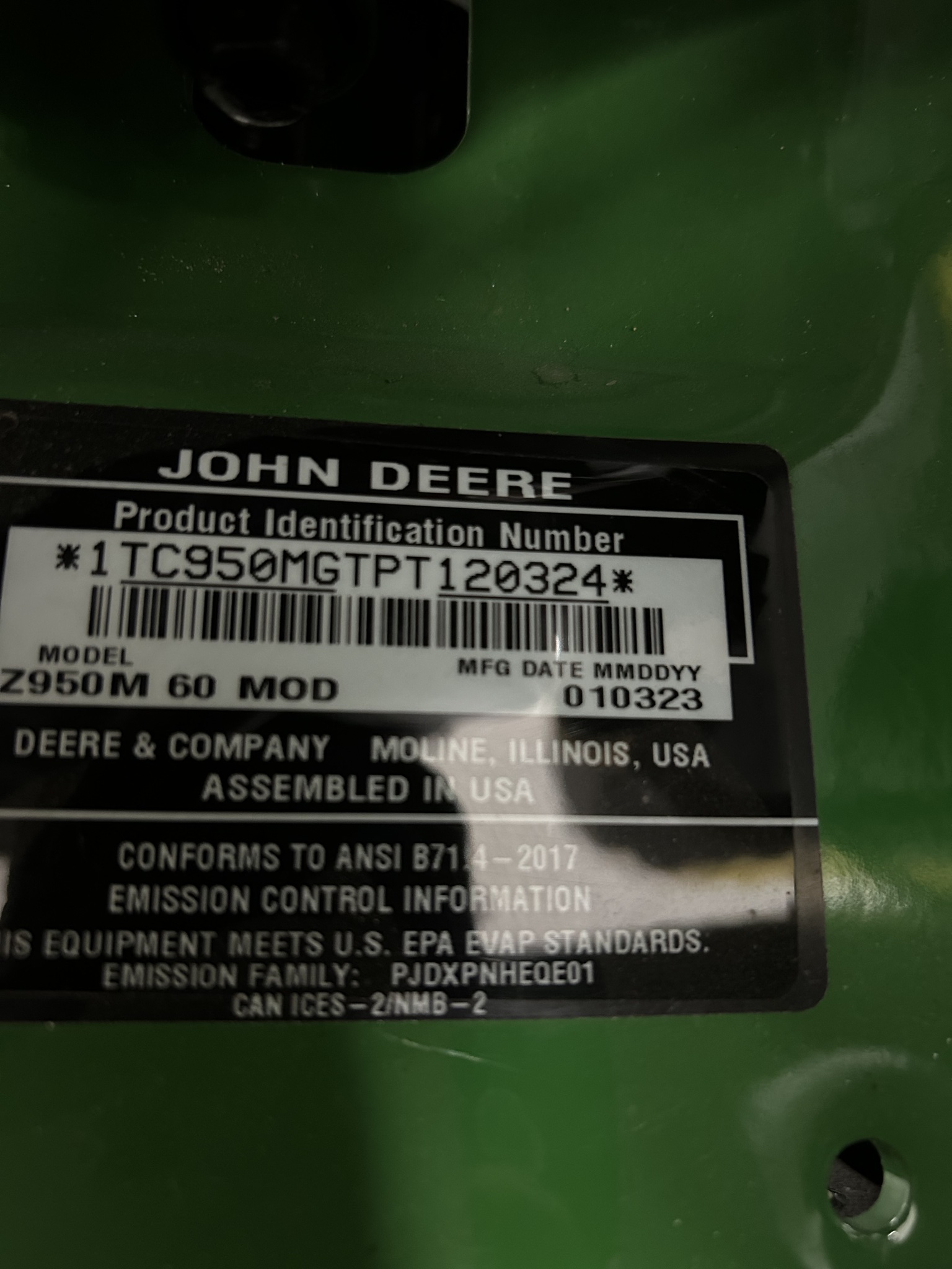 2023 John Deere Z950M Image 13
