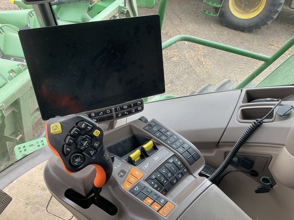 2024 John Deere S780 - Photo14