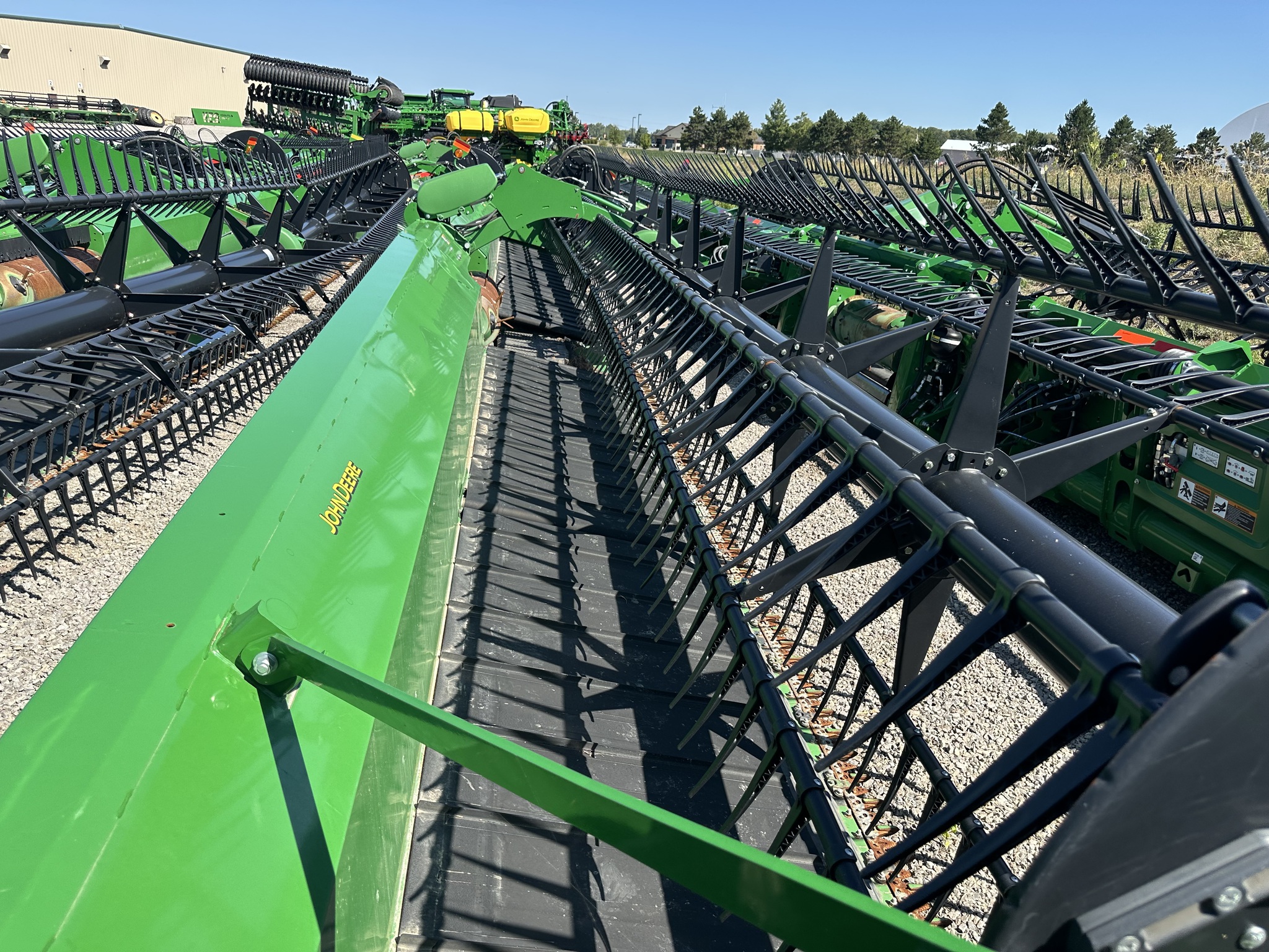 2018 John Deere 645FD Image 2