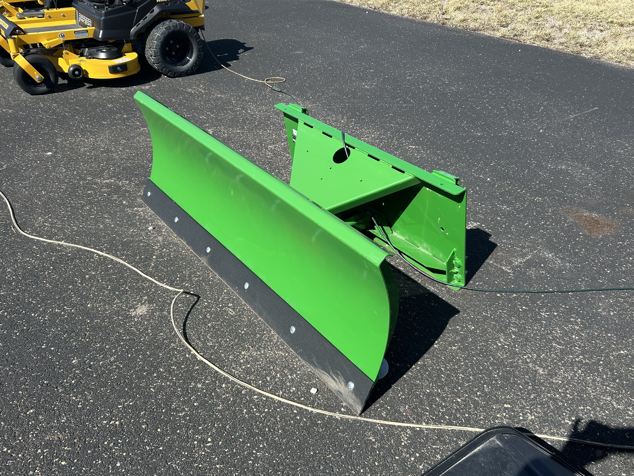 2021 Frontier AF11E Image 2