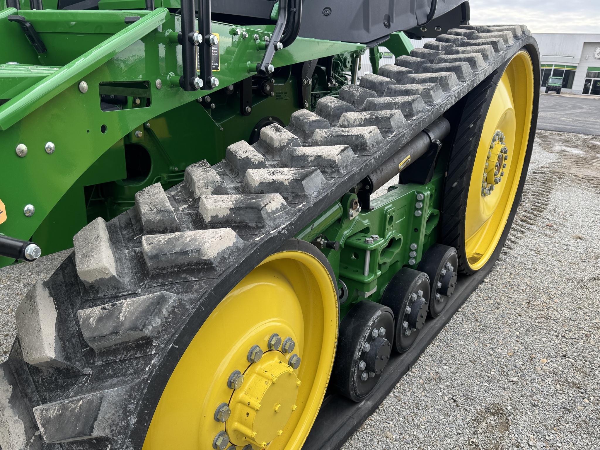 2024 John Deere 8RT 370 Image 6