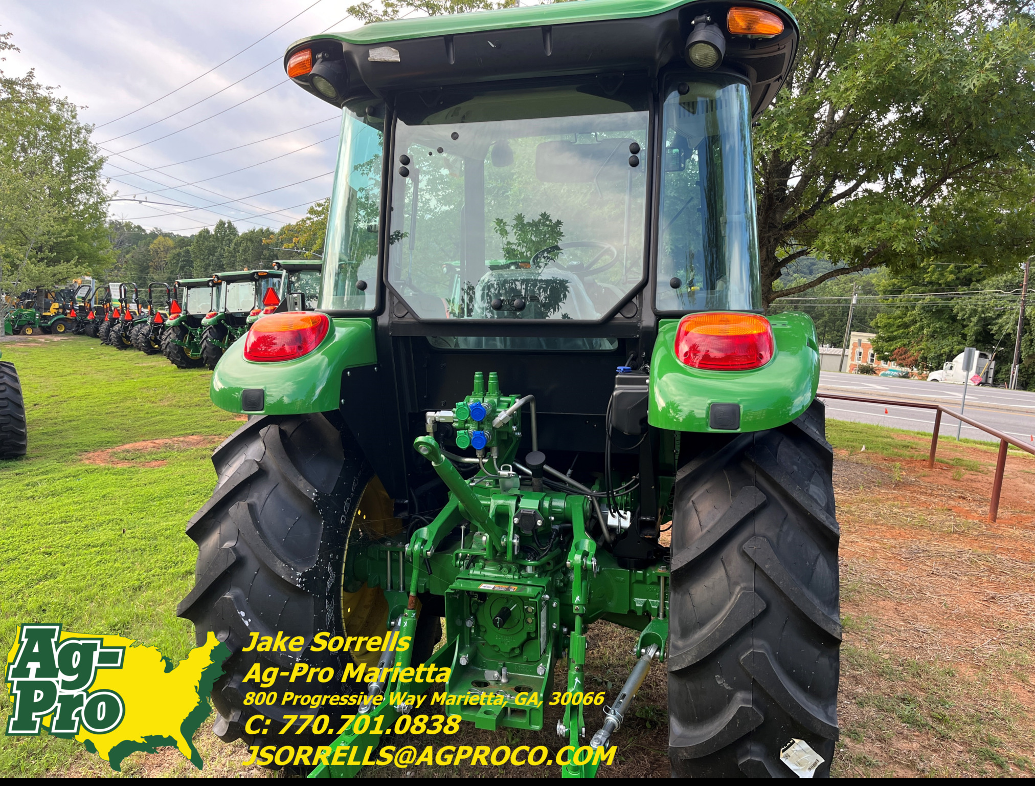 2024 John Deere 5090E Image 4