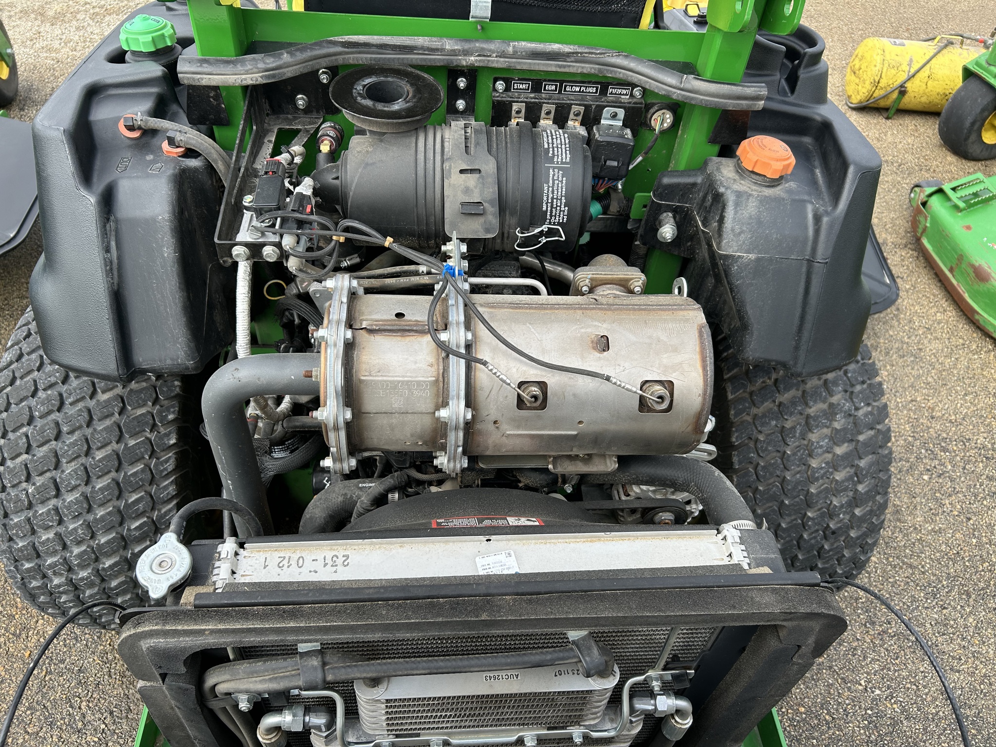  2024 John Deere Z997R at Heritage Tractor in Dixon, IL