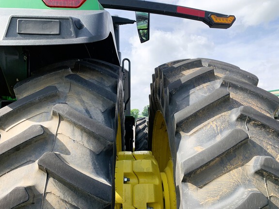 2023 John Deere 8R 340-12