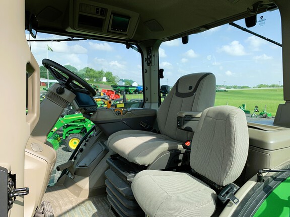 2023 John Deere 8R 340-15