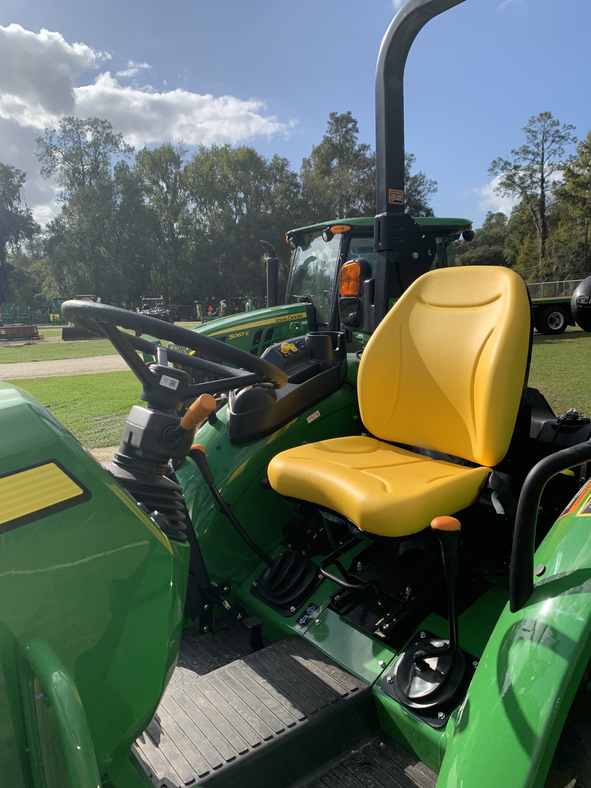 2024 John Deere 5060E Image 2