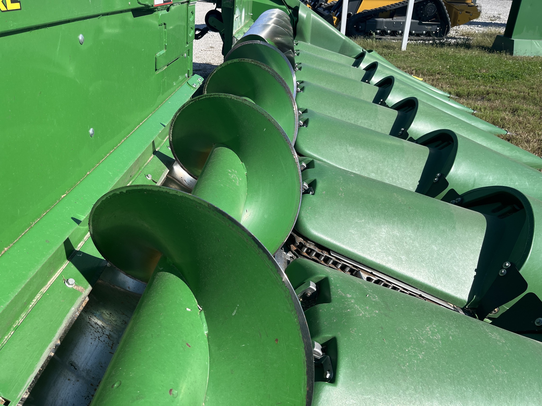  2023 John Deere C8R at Heritage Tractor in Seneca, KS