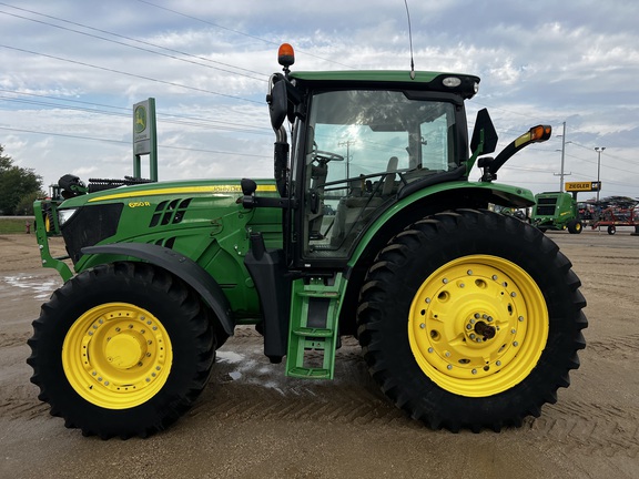 2015 John Deere 6150R - Photo6