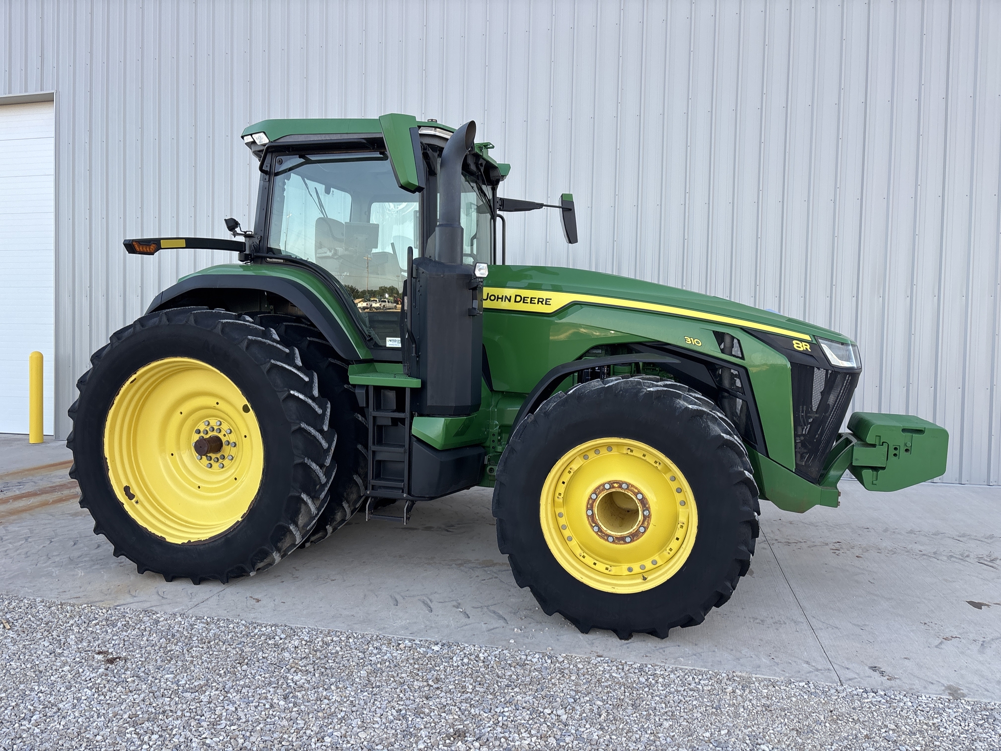 2021 John Deere 8R 310 Image 12