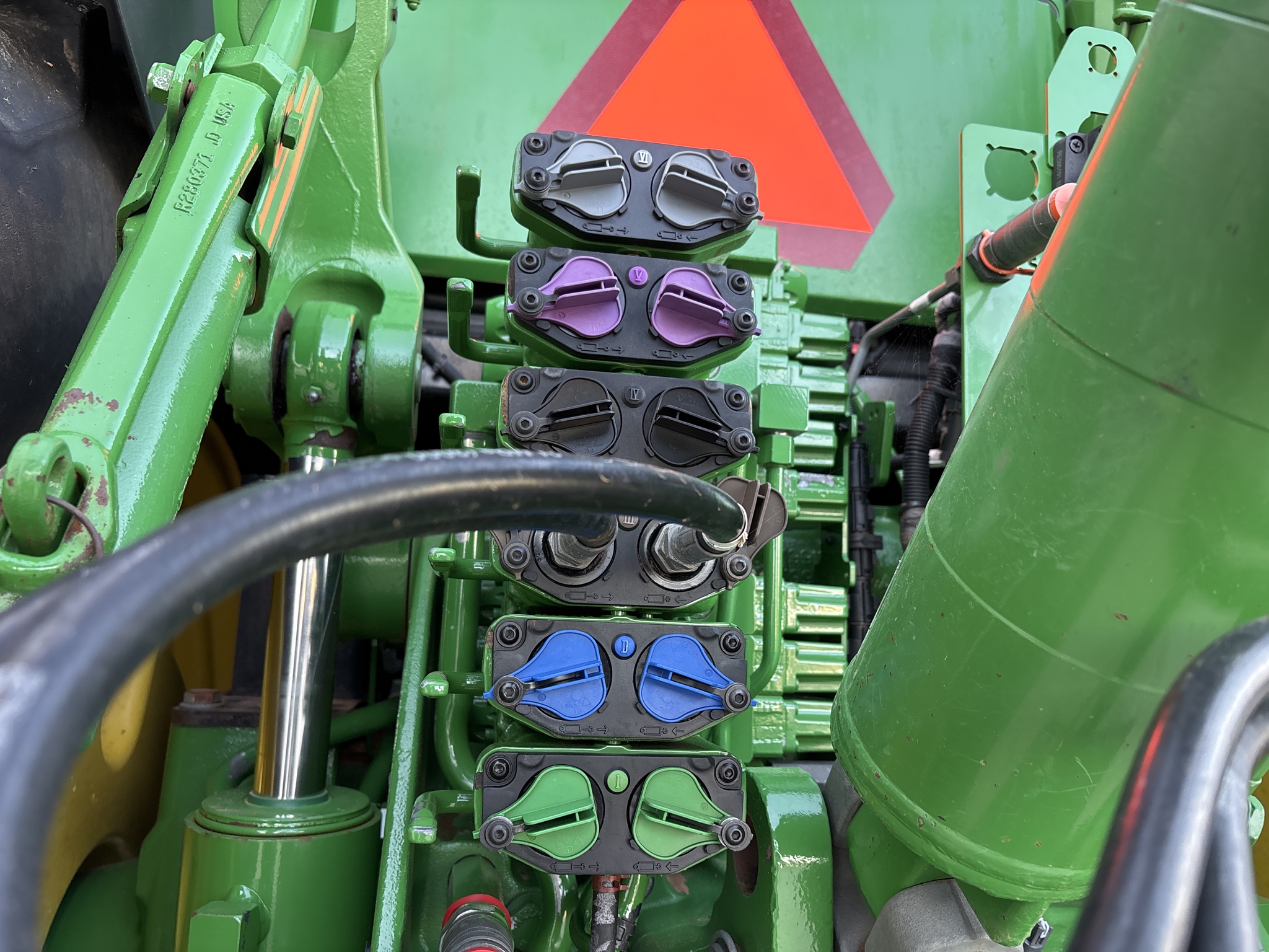 2021 John Deere 8R 310 Image 22