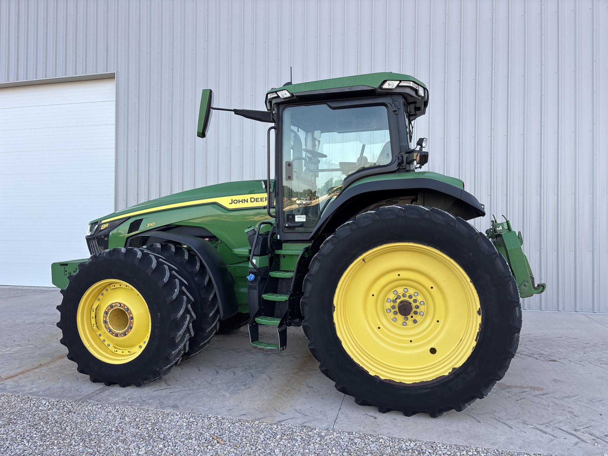 2021 John Deere 8R 310 Image 4