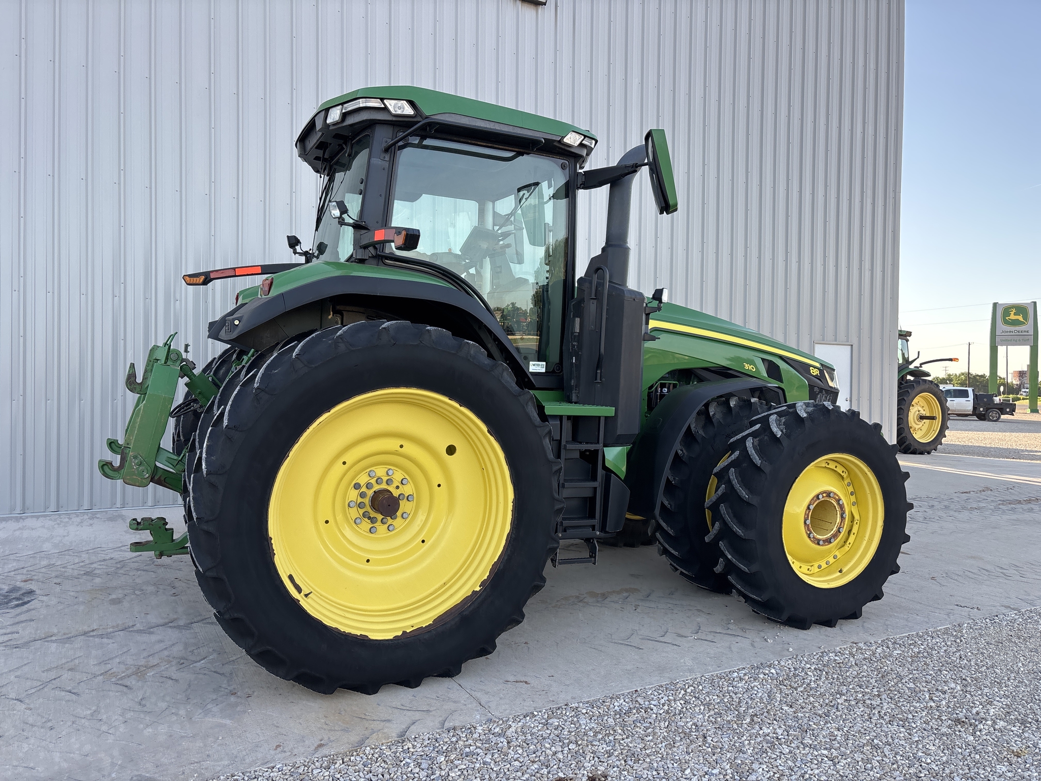 2021 John Deere 8R 310 Image 14
