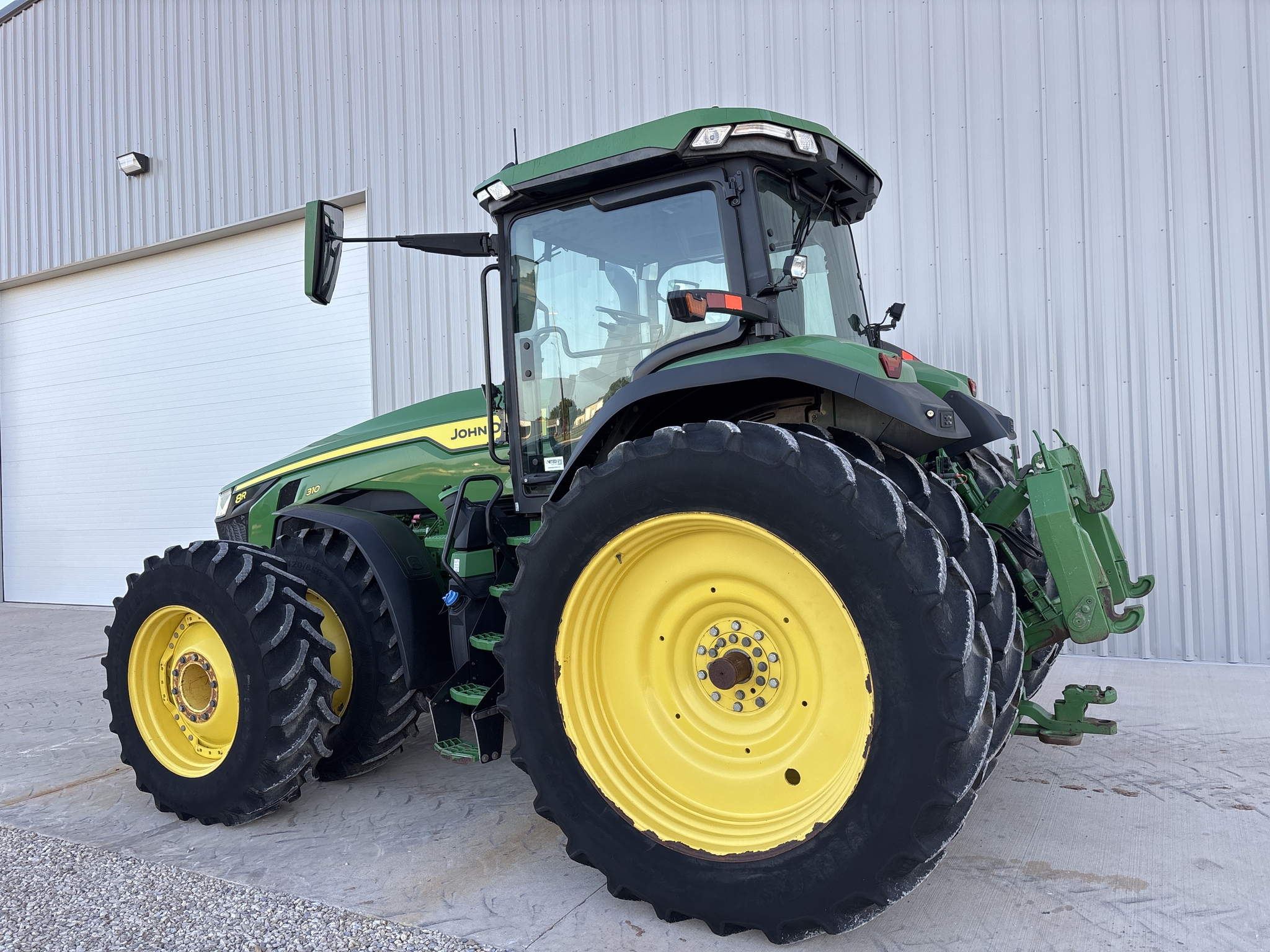 2021 John Deere 8R 310 Image 3