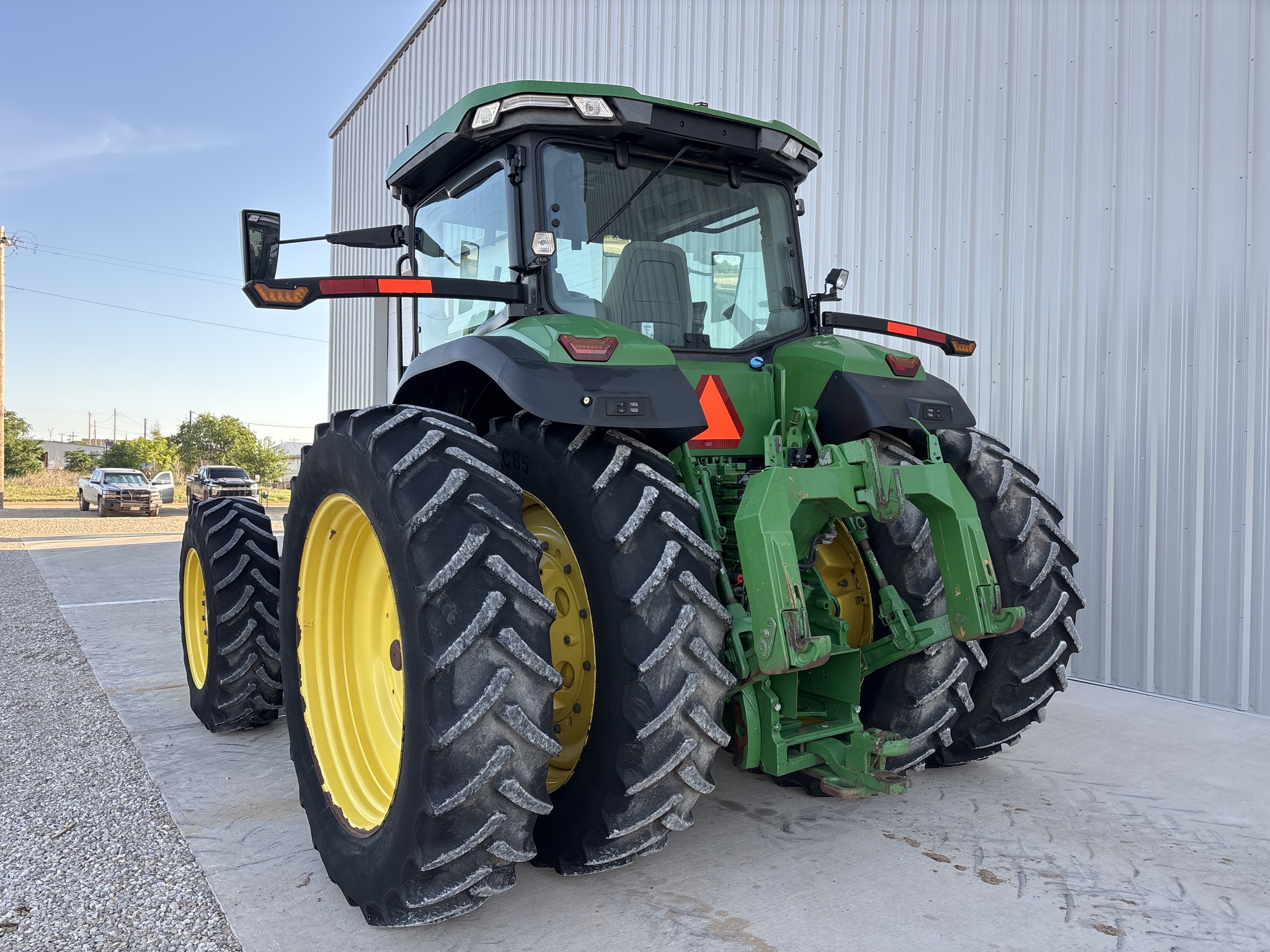 2021 John Deere 8R 310 Image 18