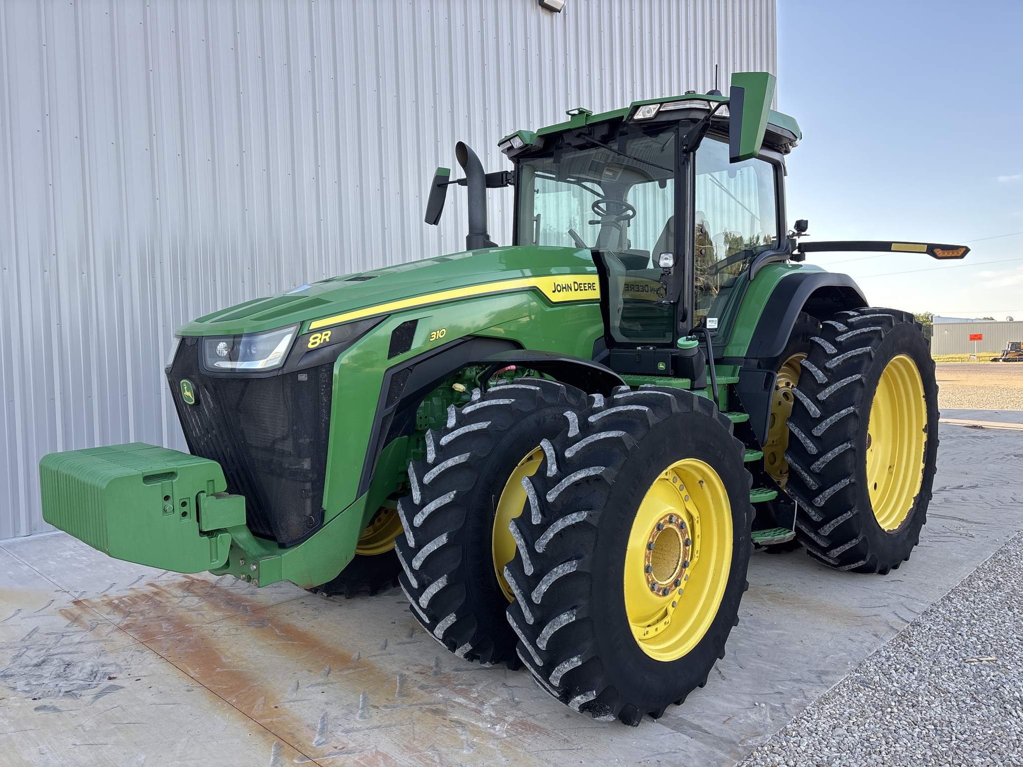 2021 John Deere 8R 310 Image 7
