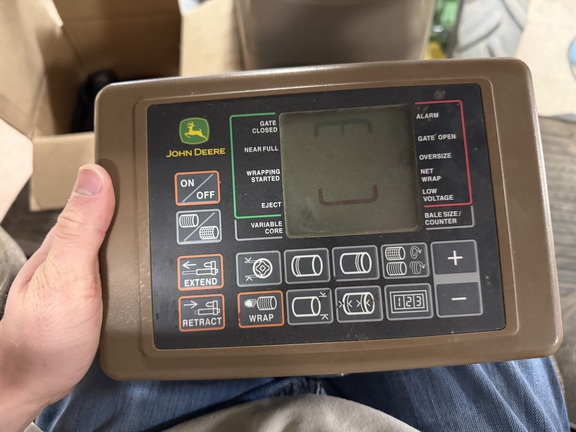 2019 John Deere 560M - Photo32