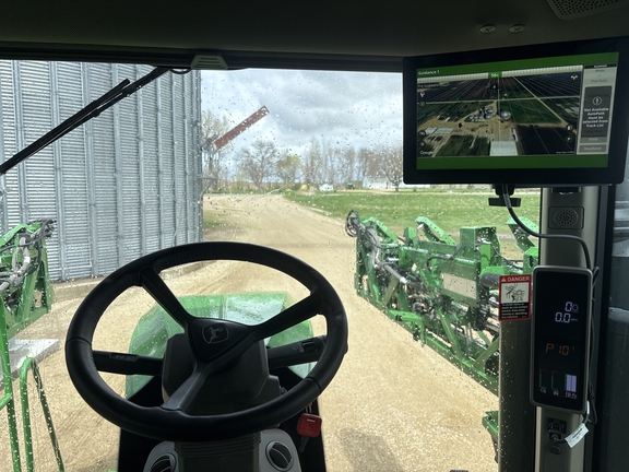 2024 John Deere 412R - Photo13