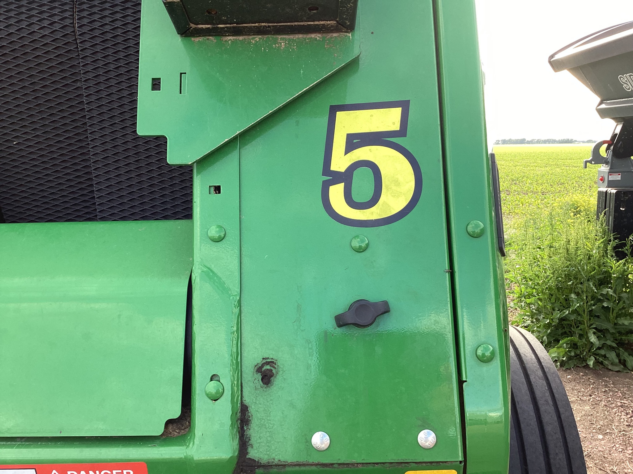2024 John Deere 561R Image 1