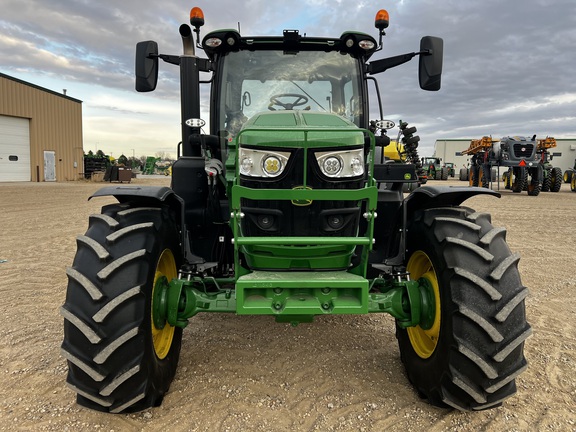 2025 John Deere 6R 155 - Photo8