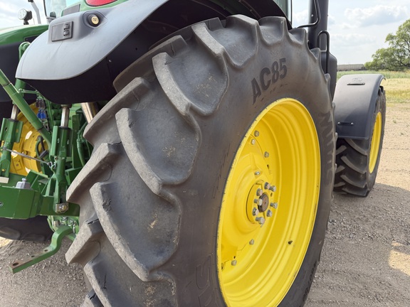 2025 John Deere 6R 155 - Photo15