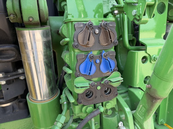 2025 John Deere 6R 155 - Photo26