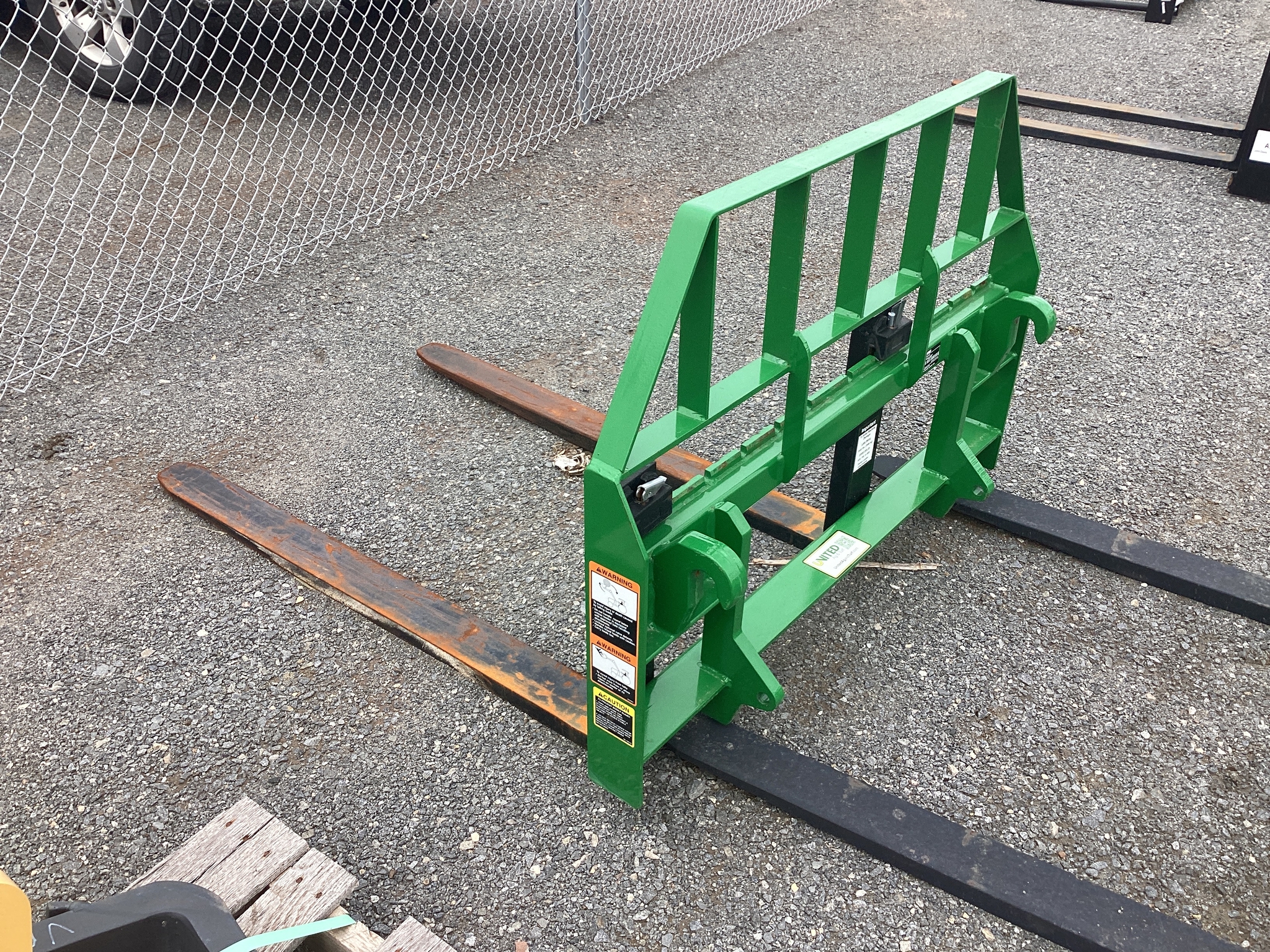 2023 Frontier AP12G Image 3