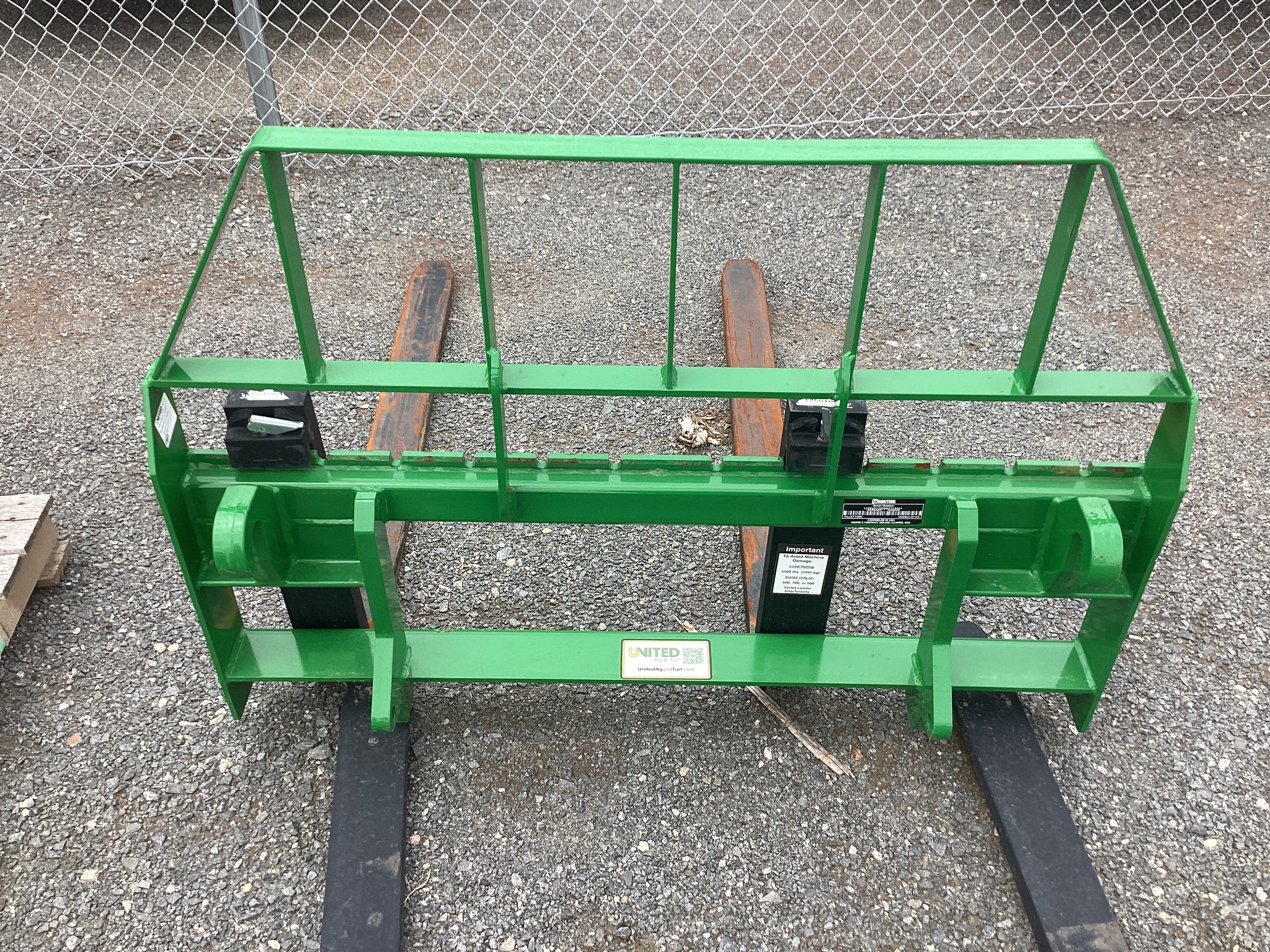 2023 Frontier AP12G Image 4