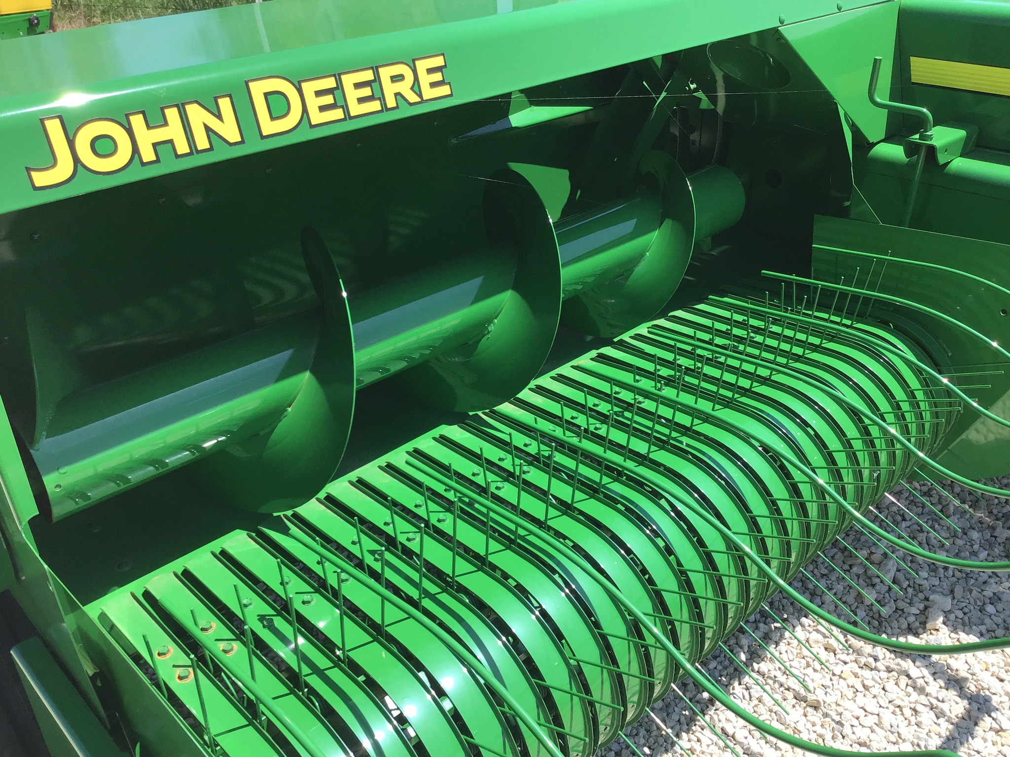 2008 John Deere 348 Image 4