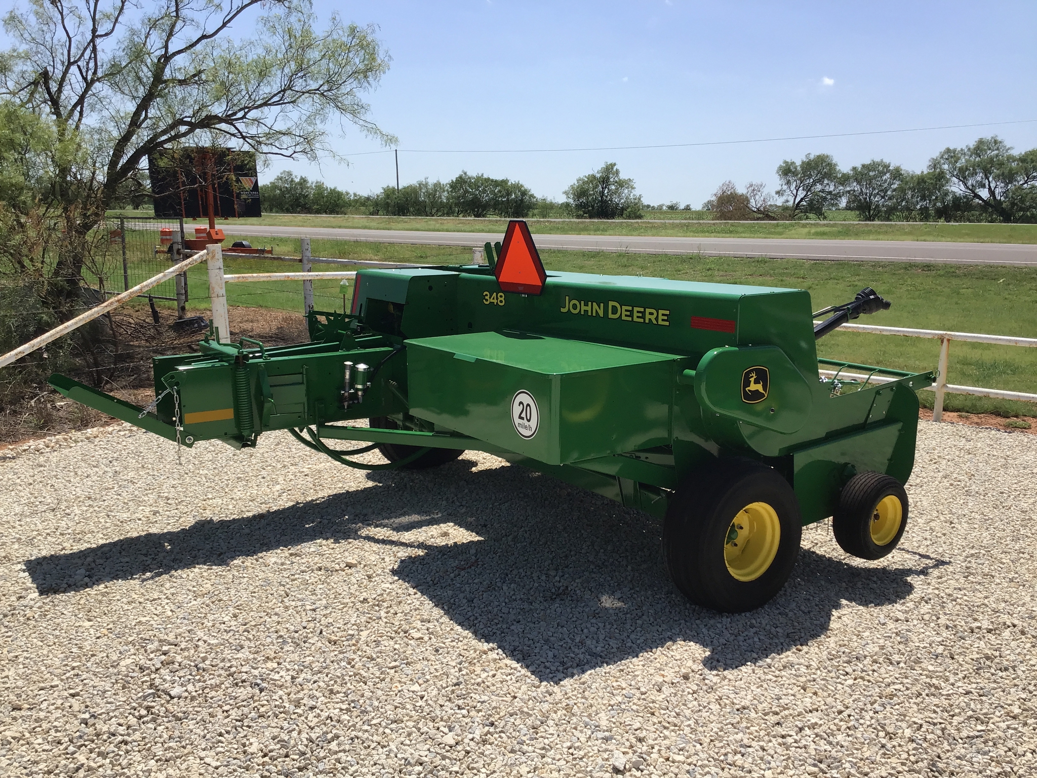 2008 John Deere 348 Image 5