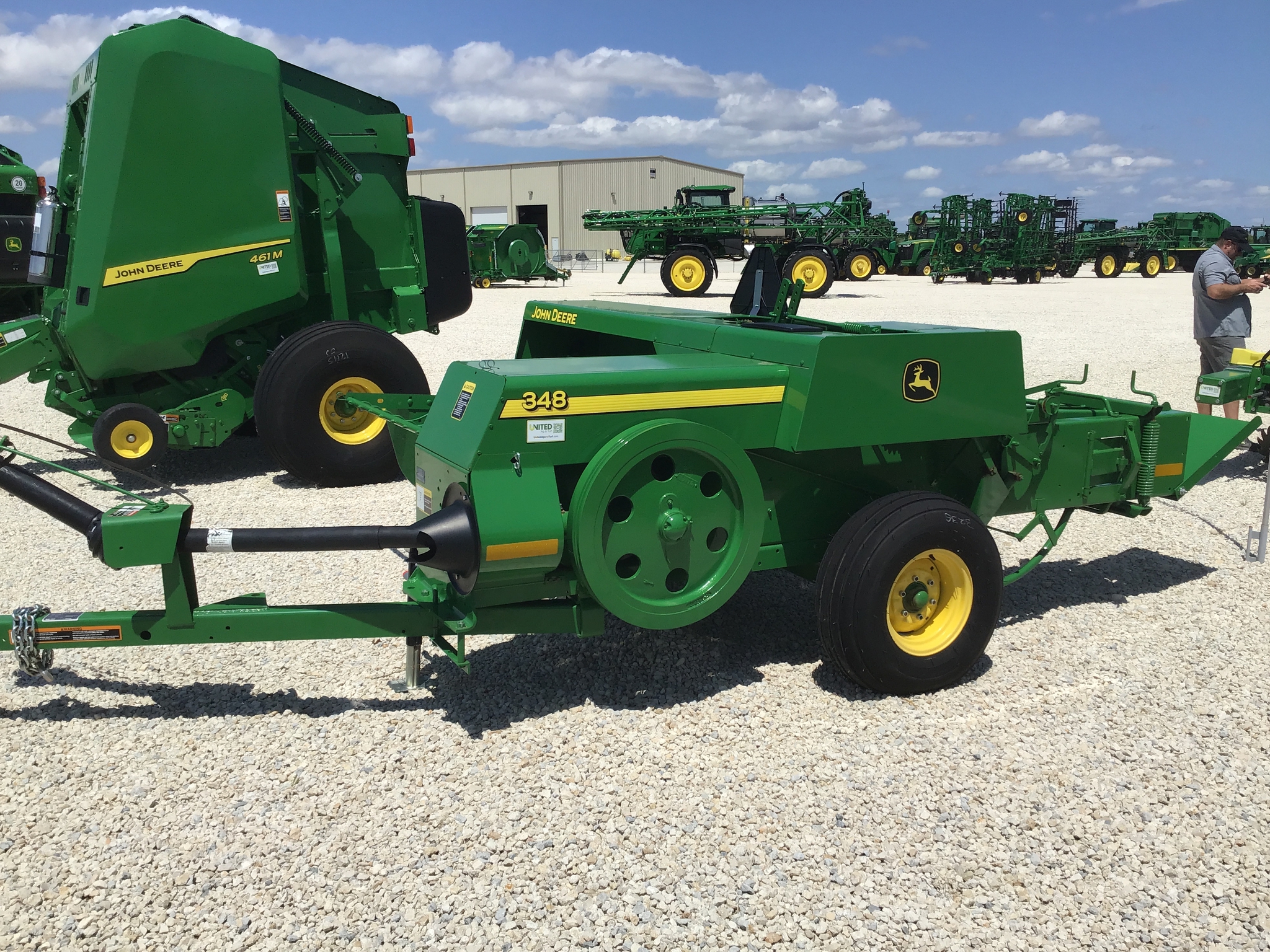 2008 John Deere 348 Image 6