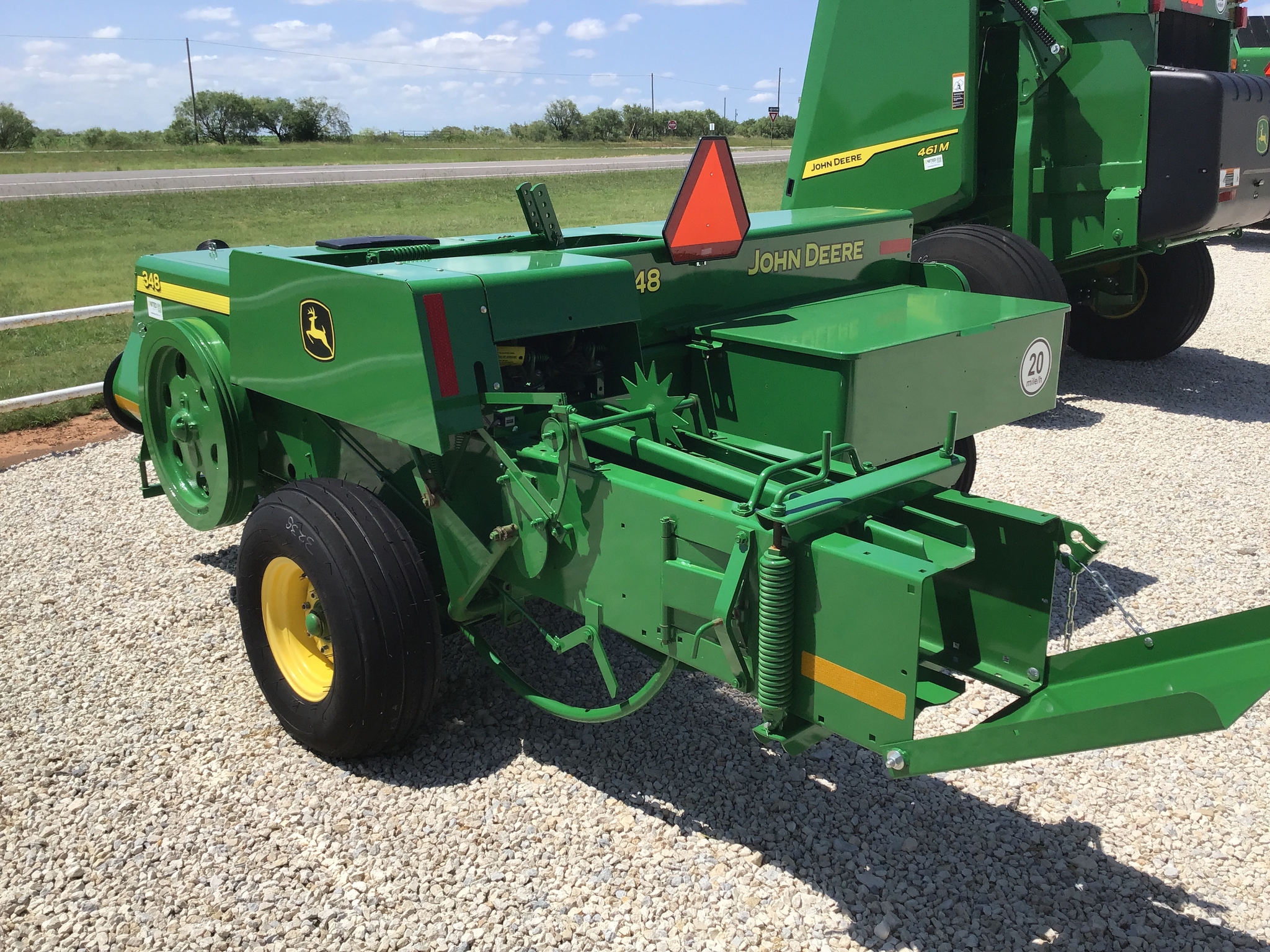 2008 John Deere 348 Image 7