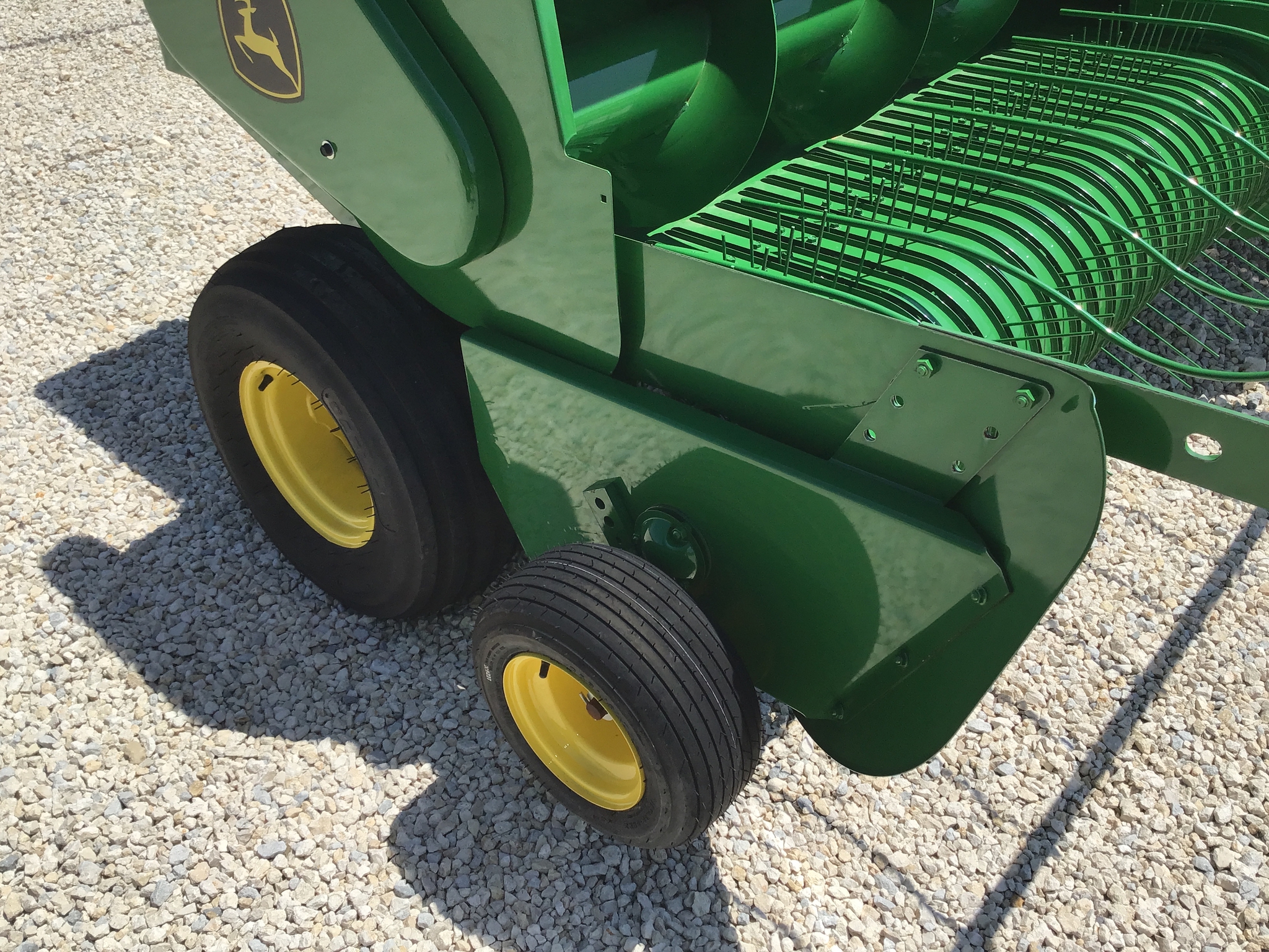 2008 John Deere 348 Image 8