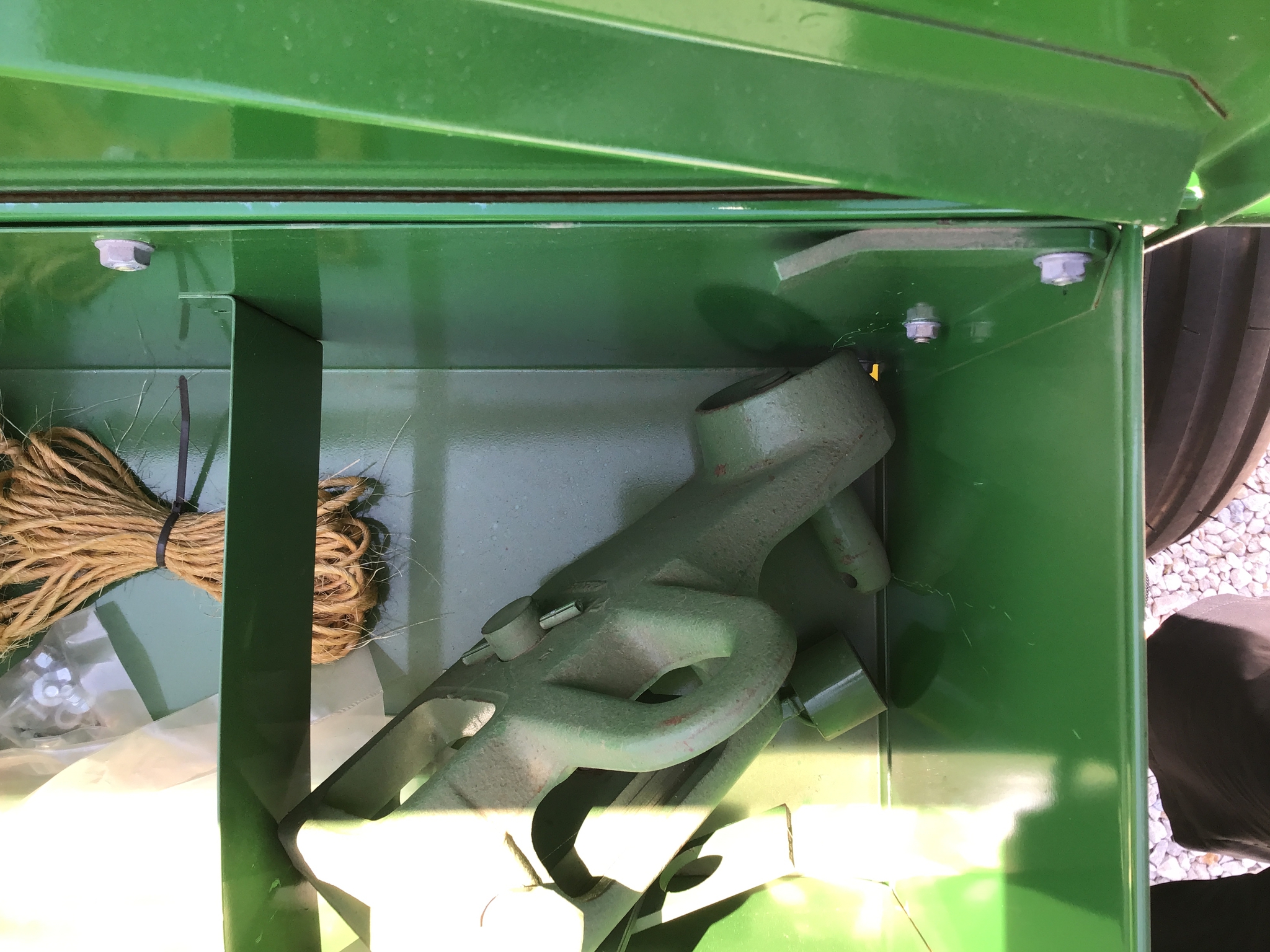 2008 John Deere 348 Image 10