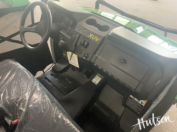 Photo of 2024 John Deere XUV 560E